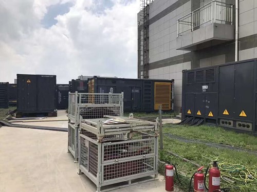 察隅除了定期检查，还有哪些方法可以及时发现接触式转速表探头的磨损？